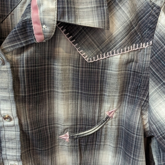 PANHANDLE Slim Rough Stock Western Grey Silver Plaid Shirt with Pink Accents (M) - Picture 4 of 5